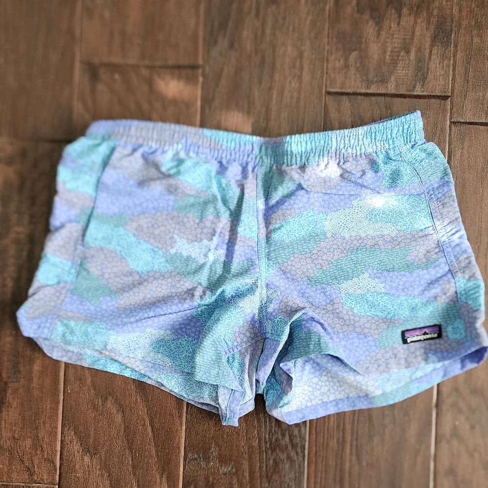 Patagonia youth XL baggies